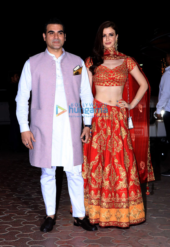 celebs grace shilpa shettys diwali party 6 2
