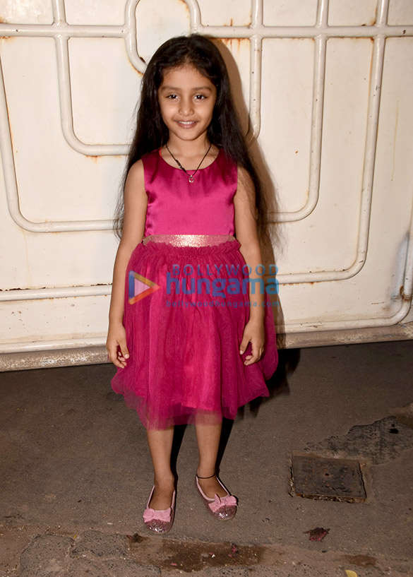 celebs grace the special screening of pihu 3