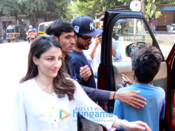 Kunal Khemu and Soha Ali Khan spotted at Bastain