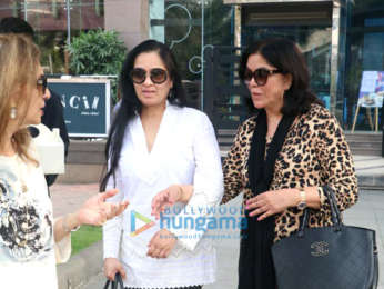 Padmini Kolhapure and Zeenat Aman snapped at Yauatcha, BKC