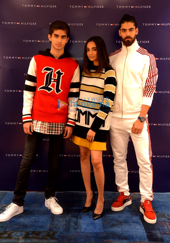 radhika apte snapped at the store launch of tommy hilfiger in patna 4