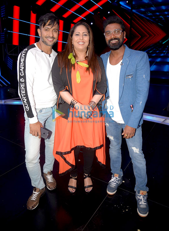 Remo Dsouza, Terence Lewis and Geeta Kapur snapped on sets of the show Dance Plus 4 Remo Dsouza, Terence Lewis and Geeta Kapur snapped on sets of the show Dance Plus 4
