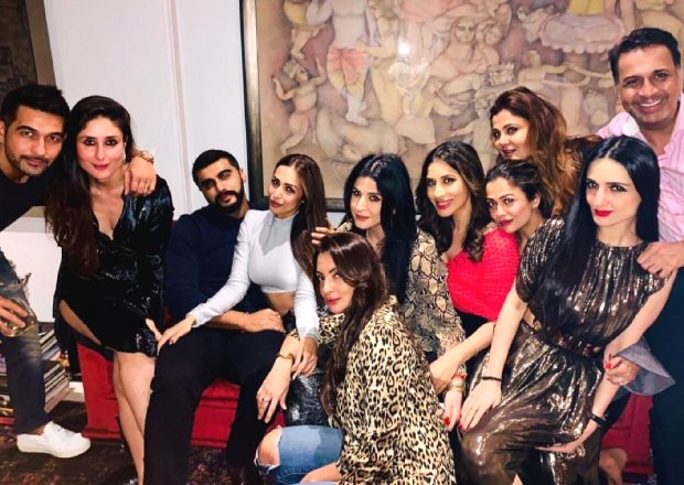Rumoured couple Arjun Kapoor, Malaika Arora GET COZY as they begin the party season with Kareena Kapoor Khan and friends
