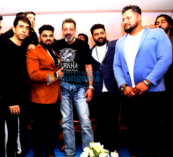 sanjay dutt inaugurates indias first automated gym 1