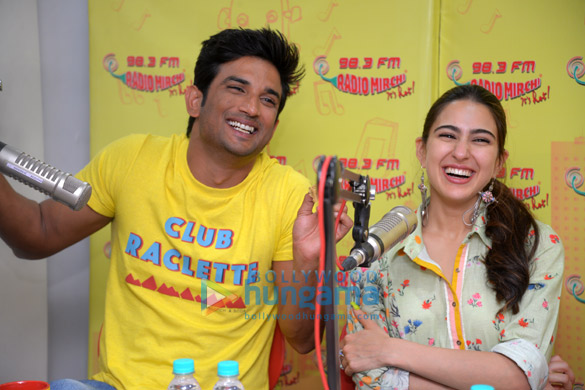 sara ali khan and sushant singh rajput promote kedarnath at 98 3 fm radio mirchi 4