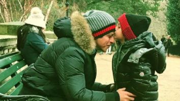 Shah Rukh Khan gets KISSED on his forehead by the love of his life and it is NOT Gauri Khan! (See picture)