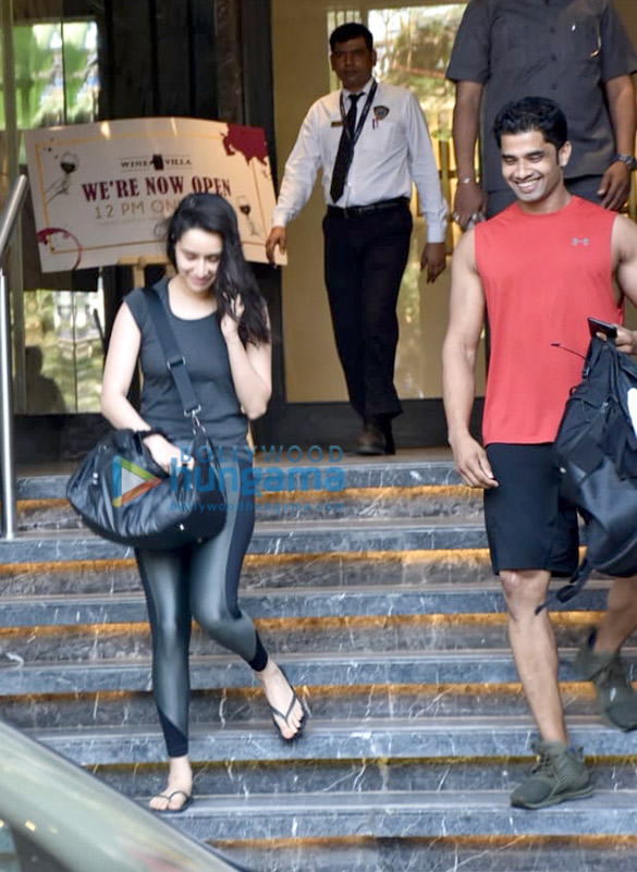 shraddha kapoor snapped outside the gym 2