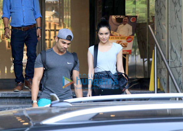 shraddha kapoor spotted at the gym in juhu 2