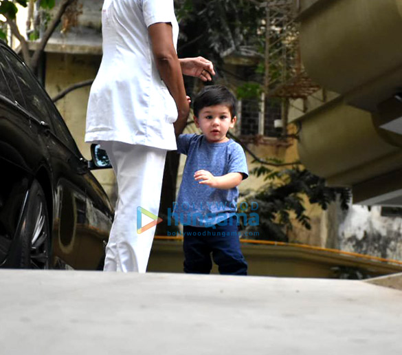 taimur ali khan spotted at a playschool in bandra 4