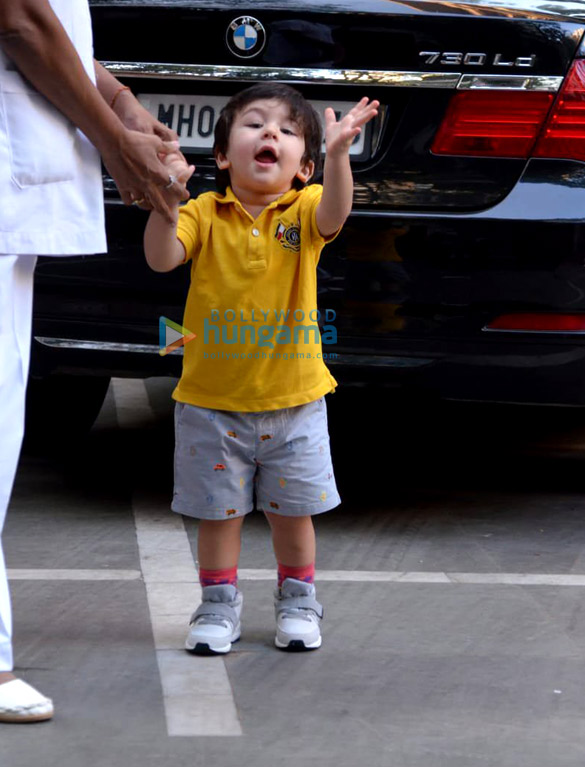 taimur ali khan spotted in bandra 1 6