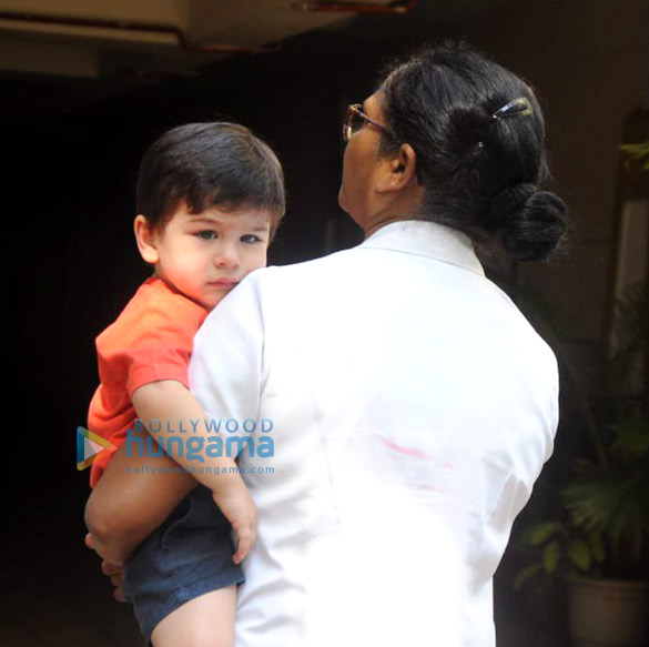 taimur ali khan spotted outside his residence 2