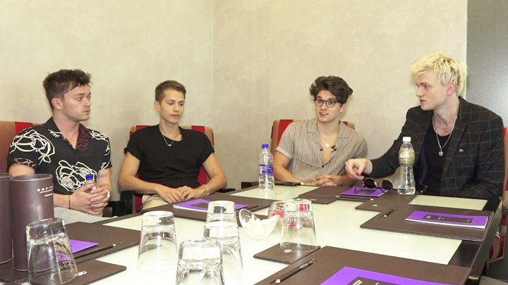 The Vamps answer some QUICK FIRE QUESTIONS!!!