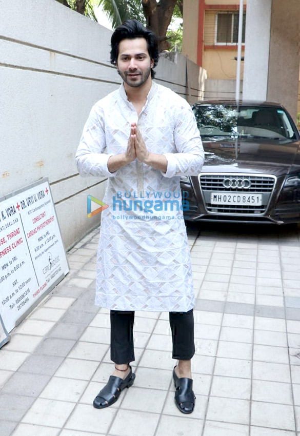varun dhawan and family snapped after diwali 2018 puja 2