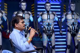 On The Sets Of The Movie 2.0