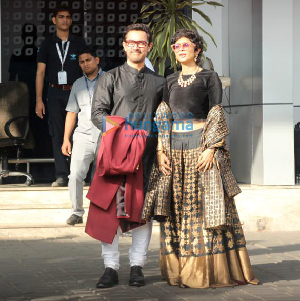 aishwarya rai bachchan varun dhawan abhishek bachchan and others snapped at the airport 004 4