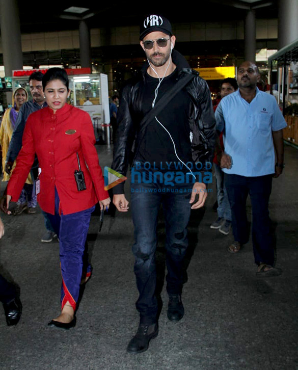 akshay kumar twinkle khanna alia bhatt and others snapped at the airport 3