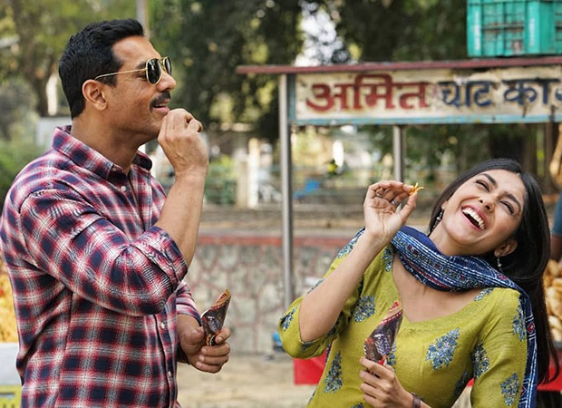 BATLA HOUSE: John Abraham and Mrunal Thakur caught in a candid moment in this new photo BATLA HOUSE: John Abraham and Mrunal Thakur caught in a candid moment in this new photo