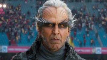 Box Office: Akshay Kumar scores his 10th 100 Crore Club film with 2.0 [Hindi]