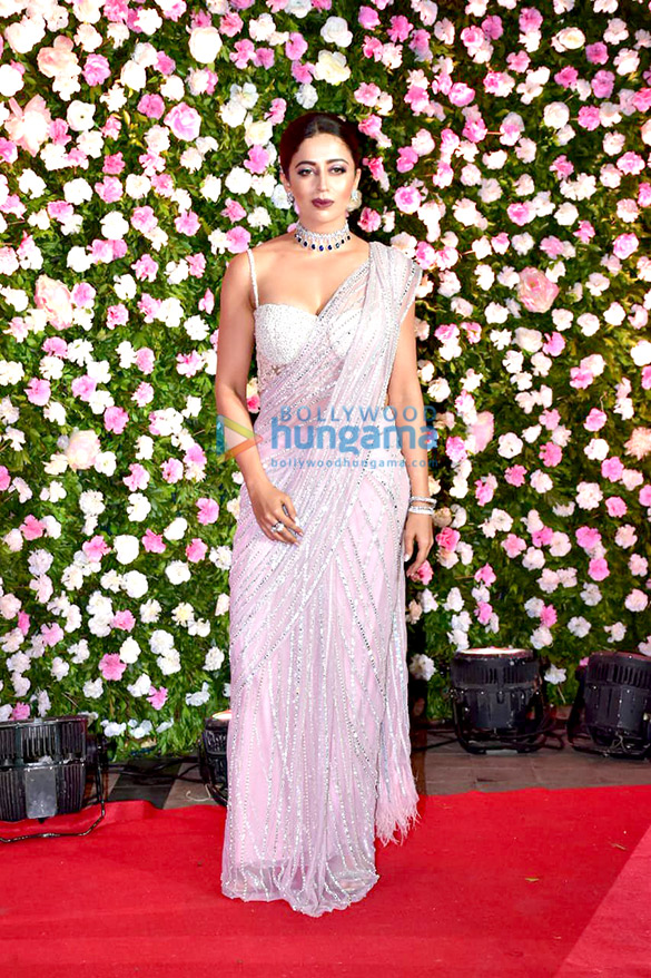 celebs grace kapil sharma and ginni chatraths wedding reception 10