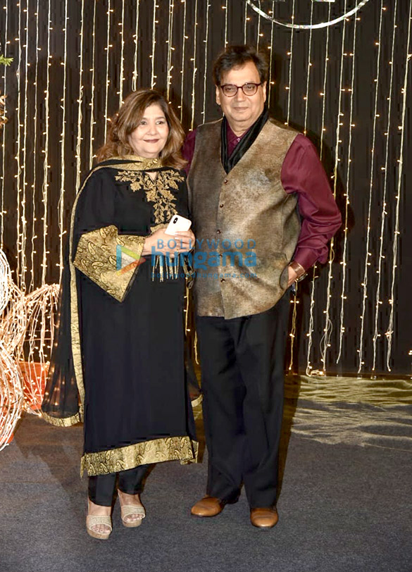 celebs grace nick jonas and priyanka chopras wedding reception 1 2
