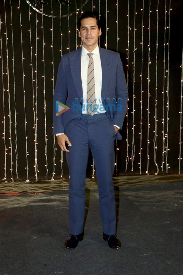 celebs grace nick jonas and priyanka chopras wedding reception 10 2