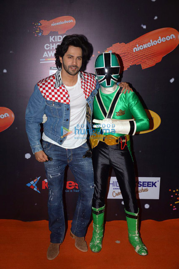 celebs grace nickelodeon kids choice awards 2018 01