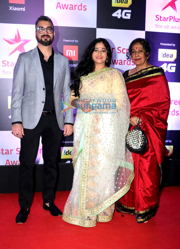 celebs grace the star screen awards 2018 19