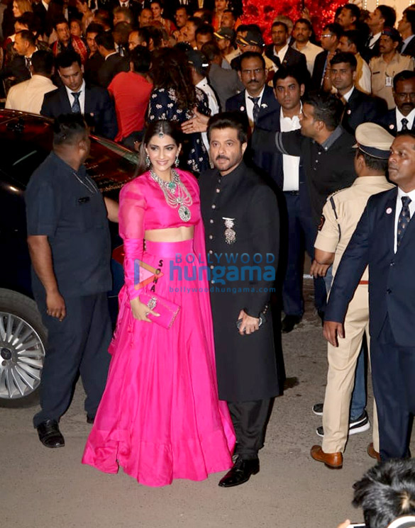 celebs grace the grand wedding of isha ambani anand piramal 21
