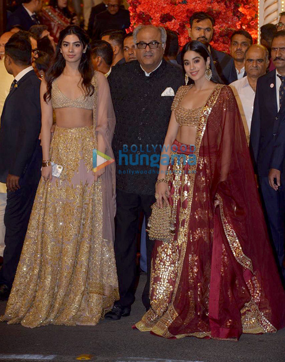 celebs grace the grand wedding of isha ambani anand piramal78 11
