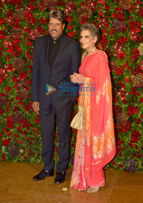 deepika padukone and ranveer singh grace their mumbai reception01 3