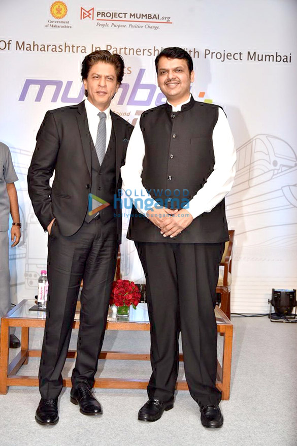 Devendra Fadnavis and Shah Rukh Khan snapped at Mumbai 2.0 event