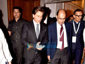 Devendra Fadnavis and Shah Rukh Khan snapped at Mumbai 2.0 event