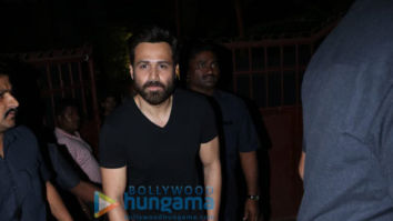 Emraan Hashmi spotted at on shoot in Pali Hill, Bandra