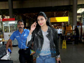 Geeta Basra, Kainaat Arora and others snapped at the airport