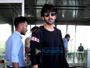 Jacqueline Fernandez, Kartik Aaryan, Anupam Kher and others snapped at the airport