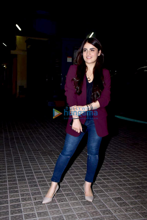 janhvi kapoor sara ali khan and others grace the special screening of kedarnath 9