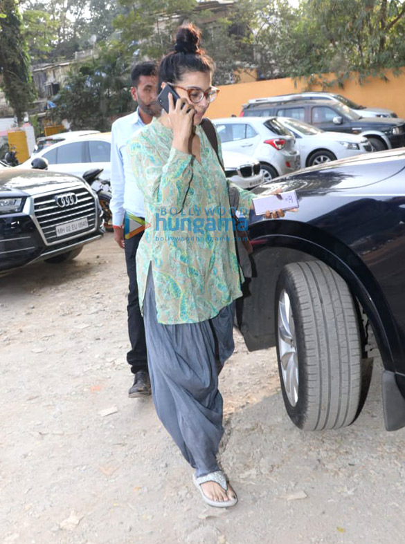 kajol spotted at physioflex in versova 3