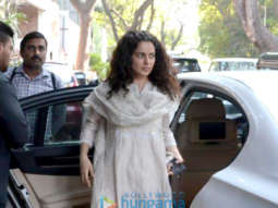 Kangana Ranaut snapped at Pali Hill, Bandra