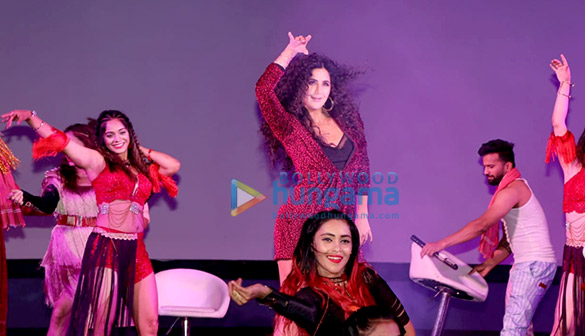 katrina kaif aanand l rai launch zero song husn parcham 1