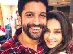 LOVE is in the air as Farhan Akhtar and Shibani Dandekar get cozy and cuddly