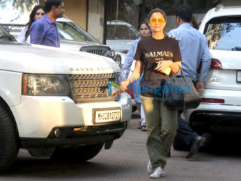 Malaika Arora, Amrita Arora and others snapped post Salman Khan's pre-birthday bash at his residence