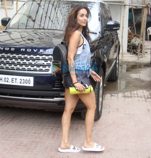 malaika arora snapped at the gym 4 3