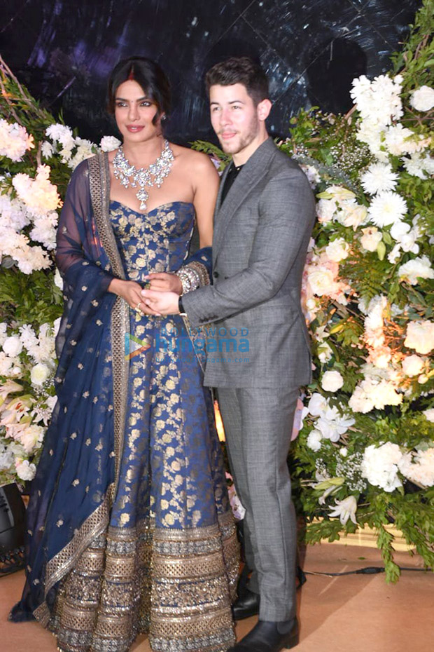 Priyanka Chopra - Nick Jonas Mumbai Reception The couple looks CRAZY IN LOVE in their stunning outfits