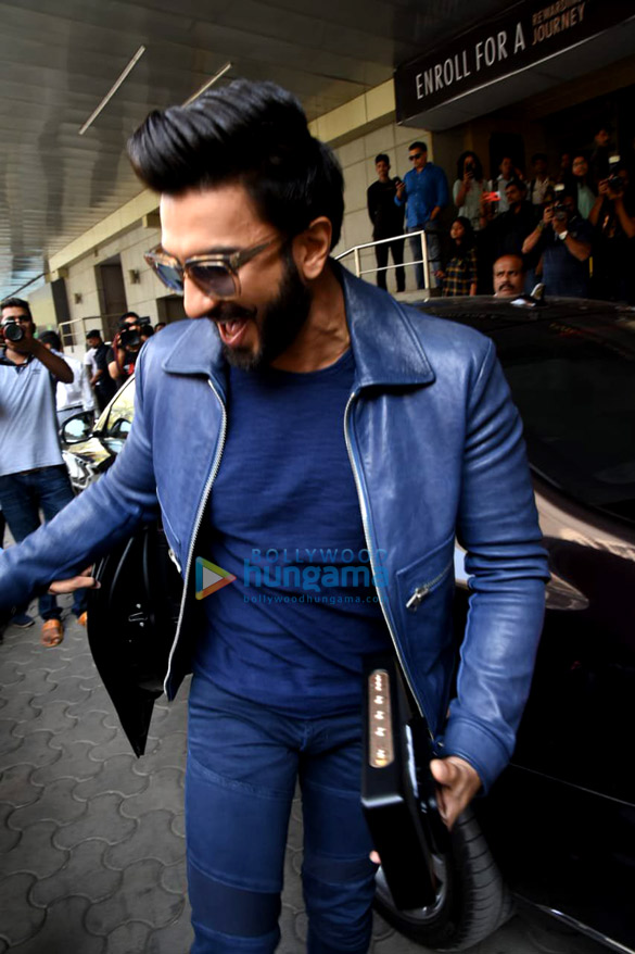ranveer singh sara ali khan and rohit shetty snapped at the trailer launch of simmba 7