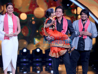 Shah Rukh Khan and Anushka Sharma promote ‘Zero’ on Sa Re Ga Ma Pa