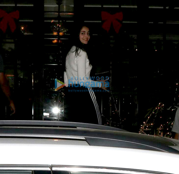 shahid kapoor mira rajput ananya pandey and john abraham spotted at soho house in juhu 2