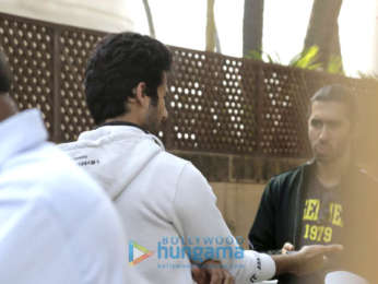 Shahid Kapoor spotted in Juhu