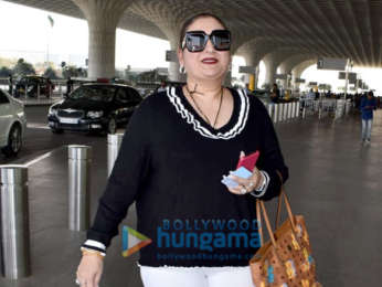 Shilpa Shetty, Tina Ahuja and others snapped at the airport