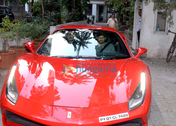 sidharth malhotra spotted at maddock films office 1