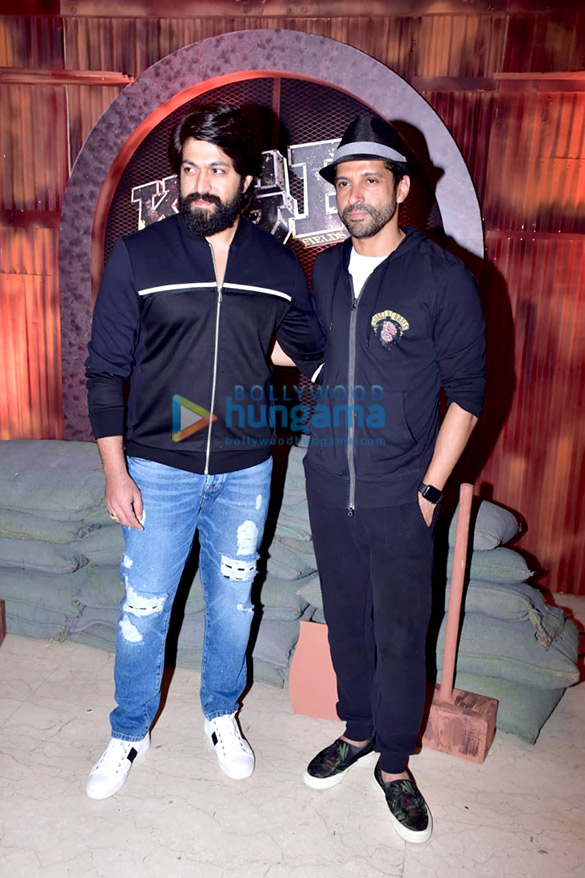 south actor yash and farhan akhtar grace the trailer launch of the film kgf 6